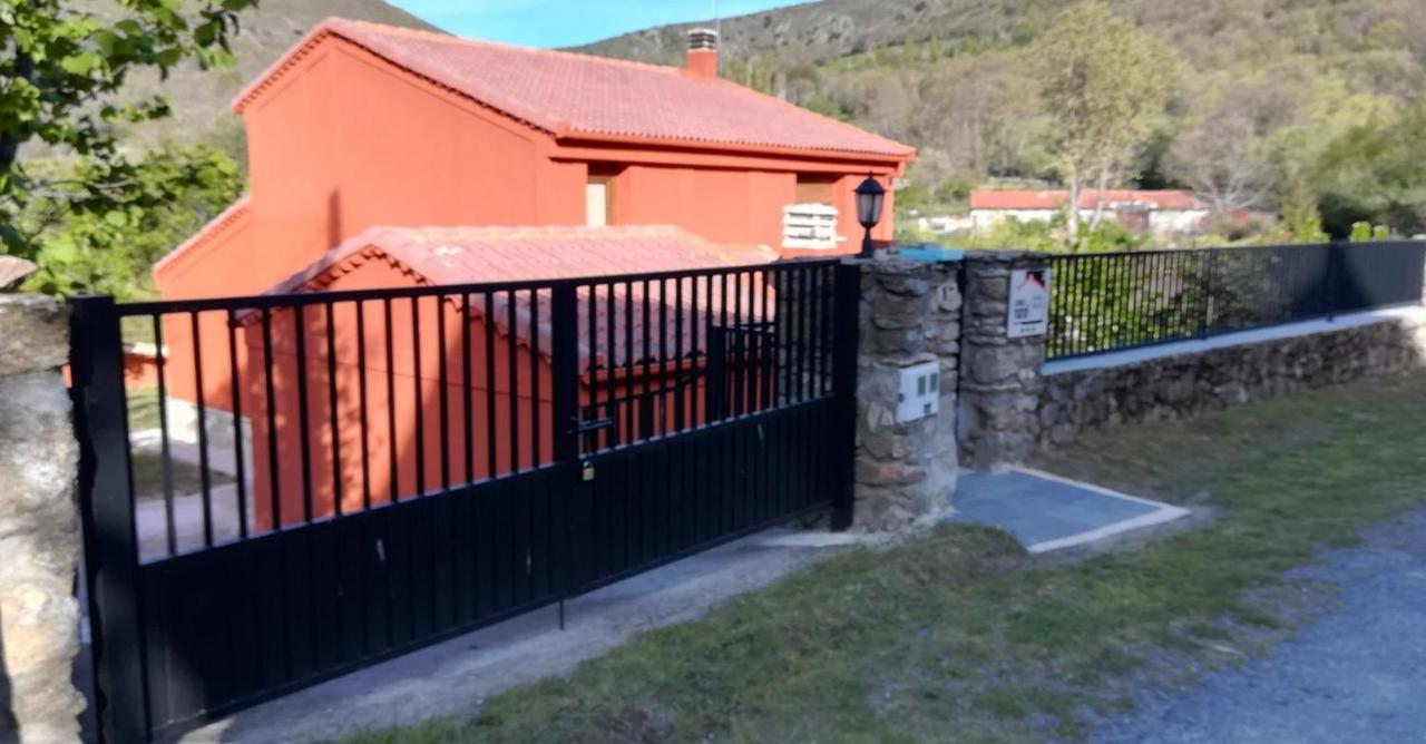 Casa Rural Las Canales Zapardiel de la Ribera Luaran gambar