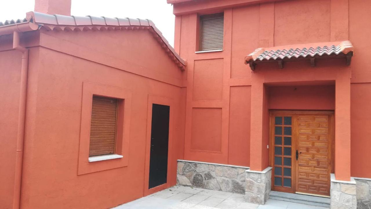 Casa Rural Las Canales Zapardiel de la Ribera Luaran gambar