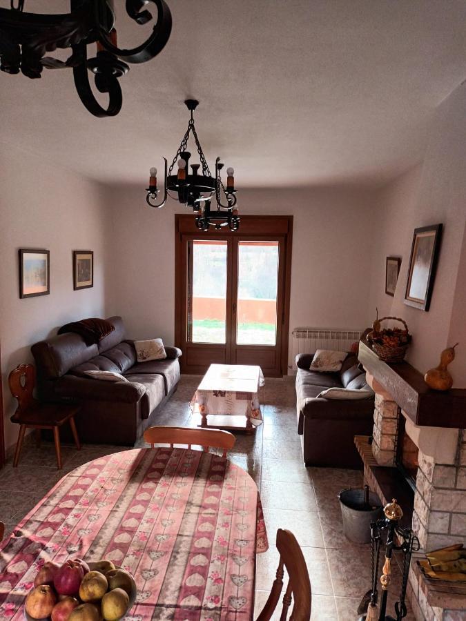 Casa Rural Las Canales Zapardiel de la Ribera Luaran gambar