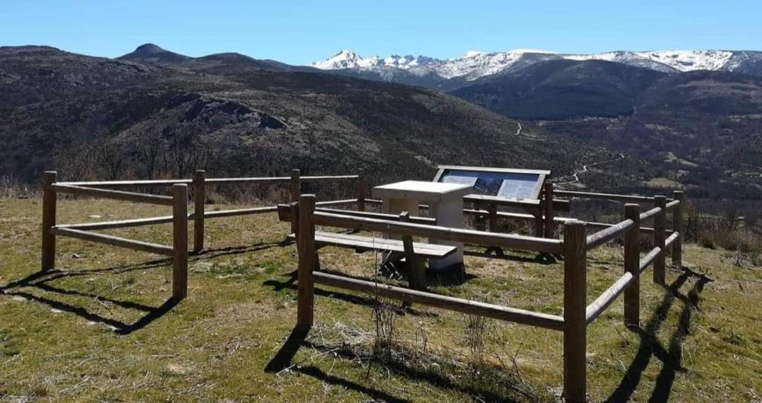 Casa Rural Las Canales Zapardiel de la Ribera Luaran gambar