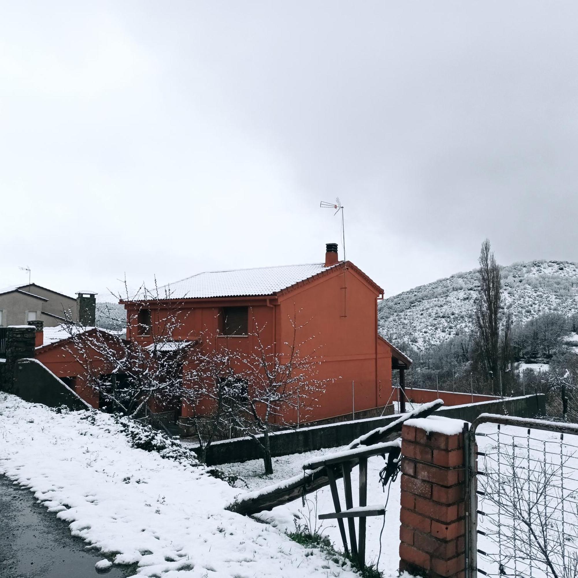 Casa Rural Las Canales Zapardiel de la Ribera Luaran gambar